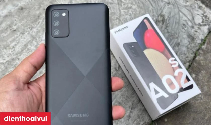 Có nên thay pin Samsung A02S không?